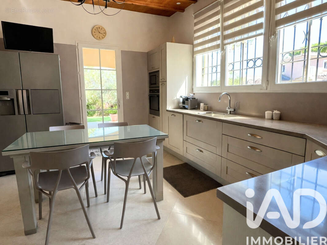 Photo 6 - Maison à CAVEIRAC