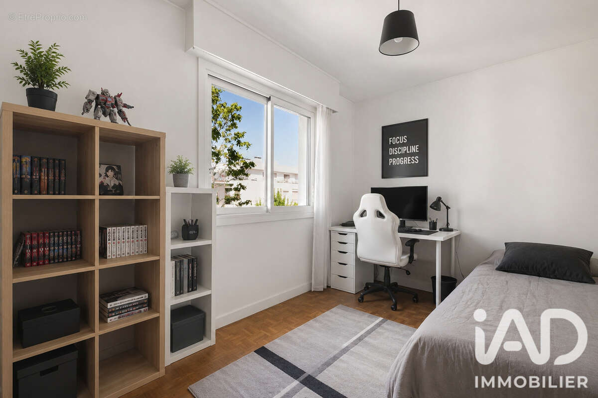 Appartement 105 m² à Rueil-Malmaison  - photo 6