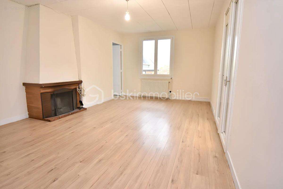 Appartement à TOURNAN-EN-BRIE