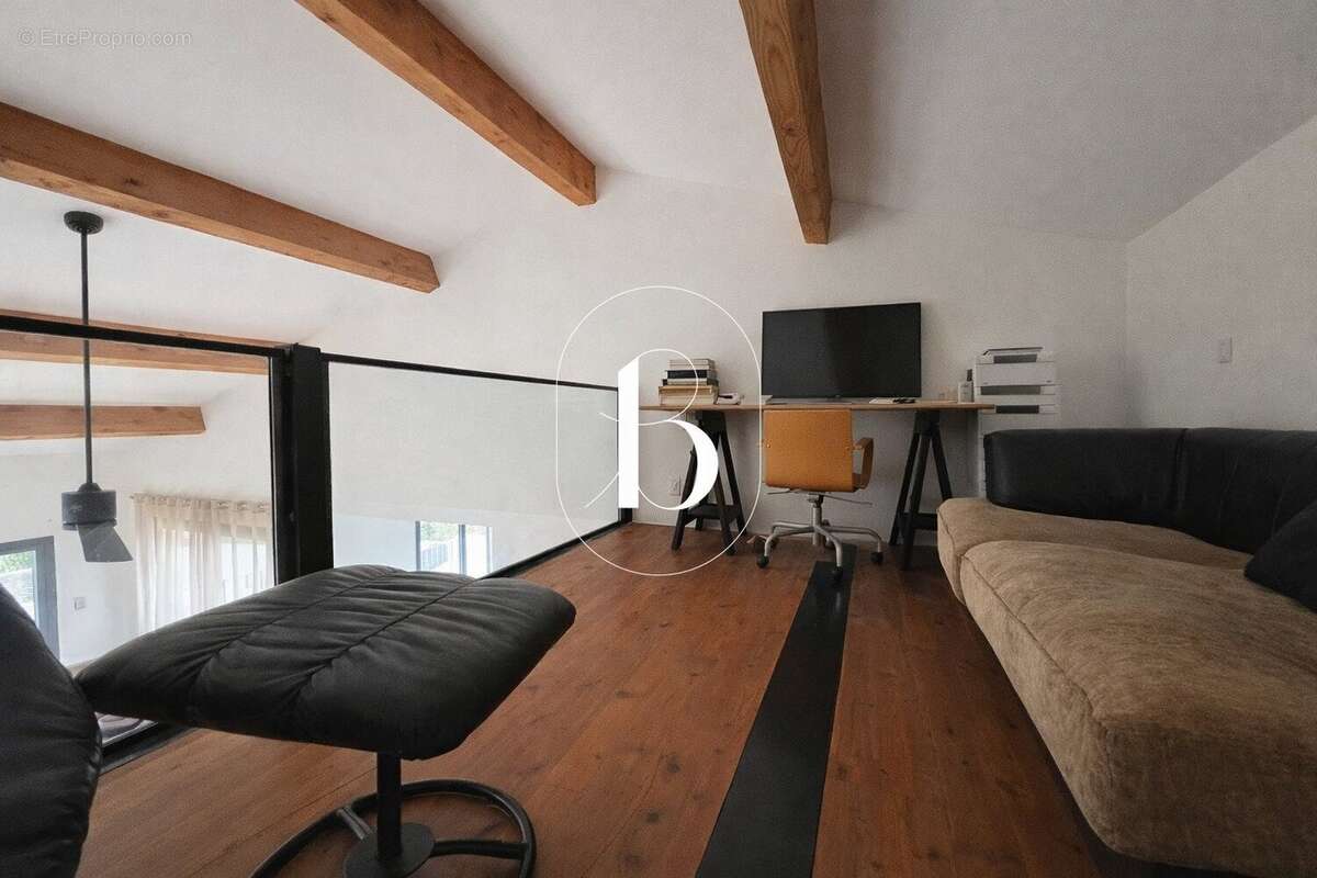 Maison à UZES