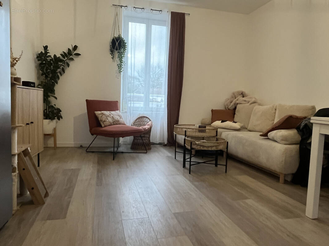 Appartement à PALLUAU