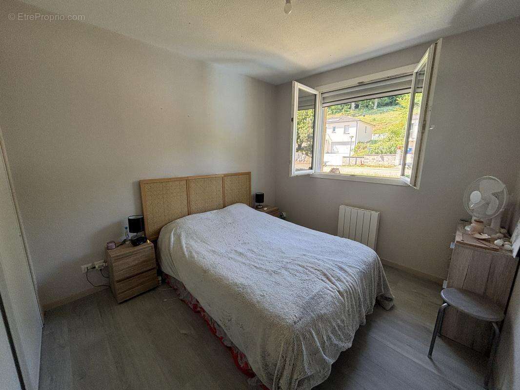 Appartement à COUZEIX