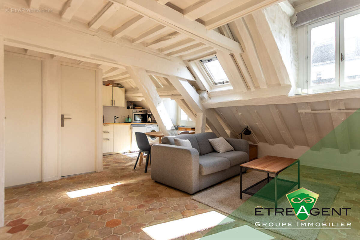 Appartement à PARIS-4E