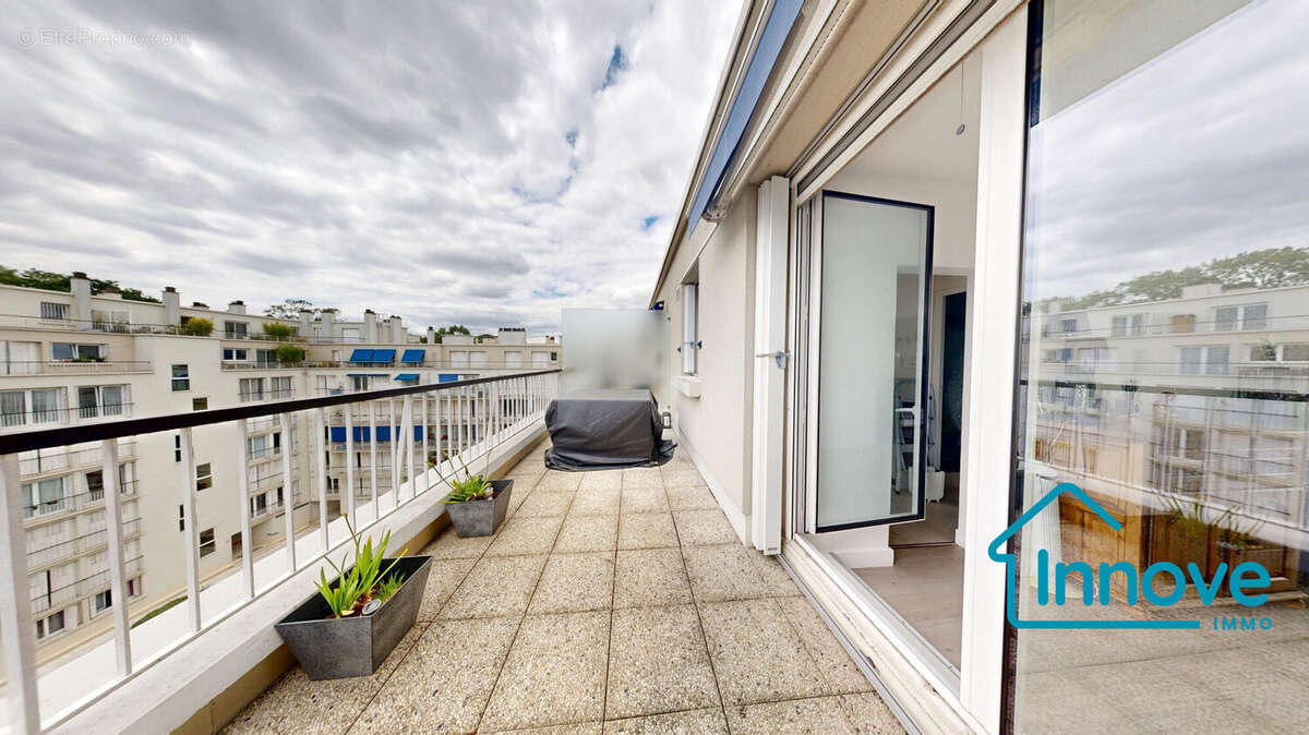 Appartement à VERSAILLES