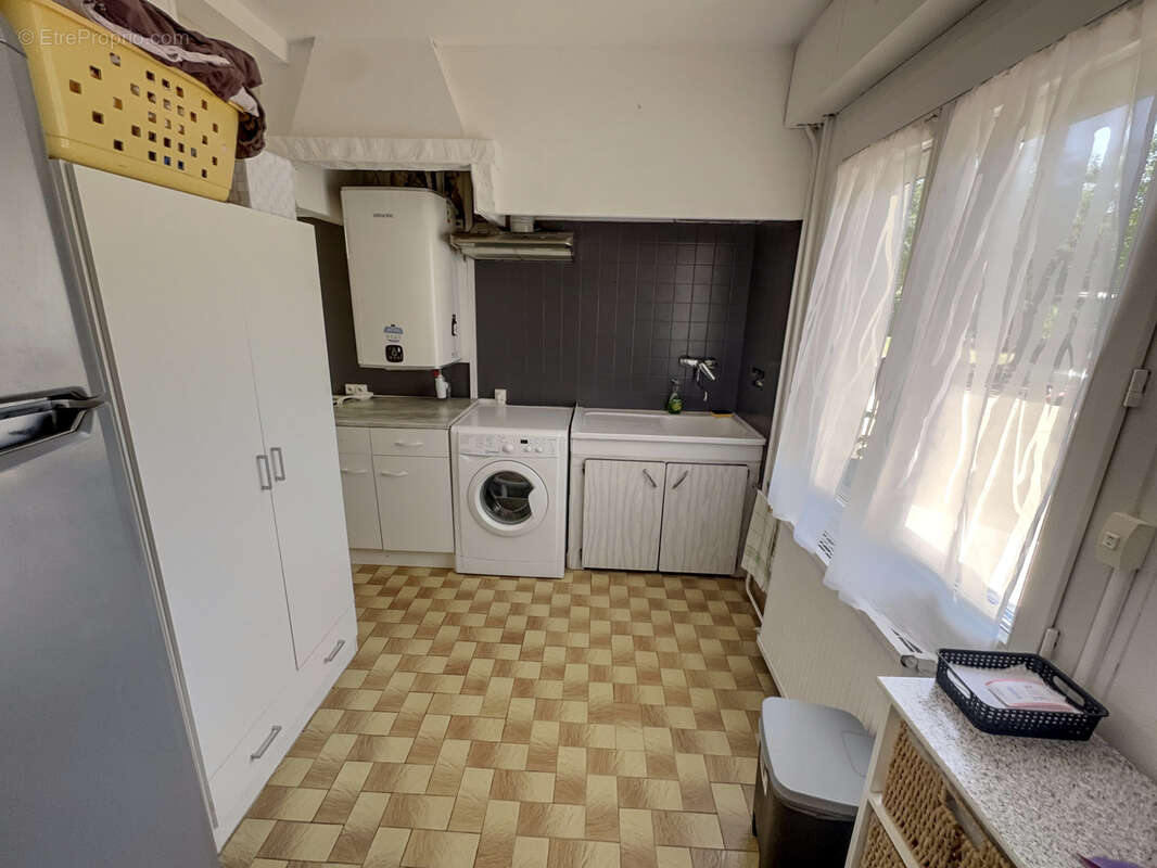 Ensemble immobilier avec maison et local d'activité   Axe stratégique Castres / Toulouse - photo 11