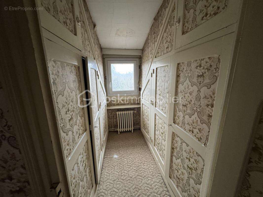 Maison à LUSSAULT-SUR-LOIRE