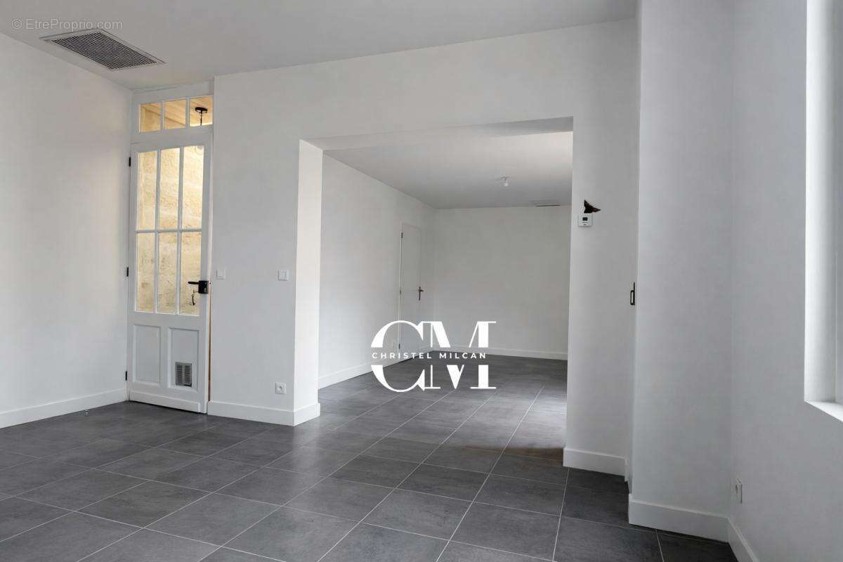 Echoppe Le Bouscat 5 pièces 126 m2 sur une parcelle de 540 m2 avec garage et stationnement - photo 8