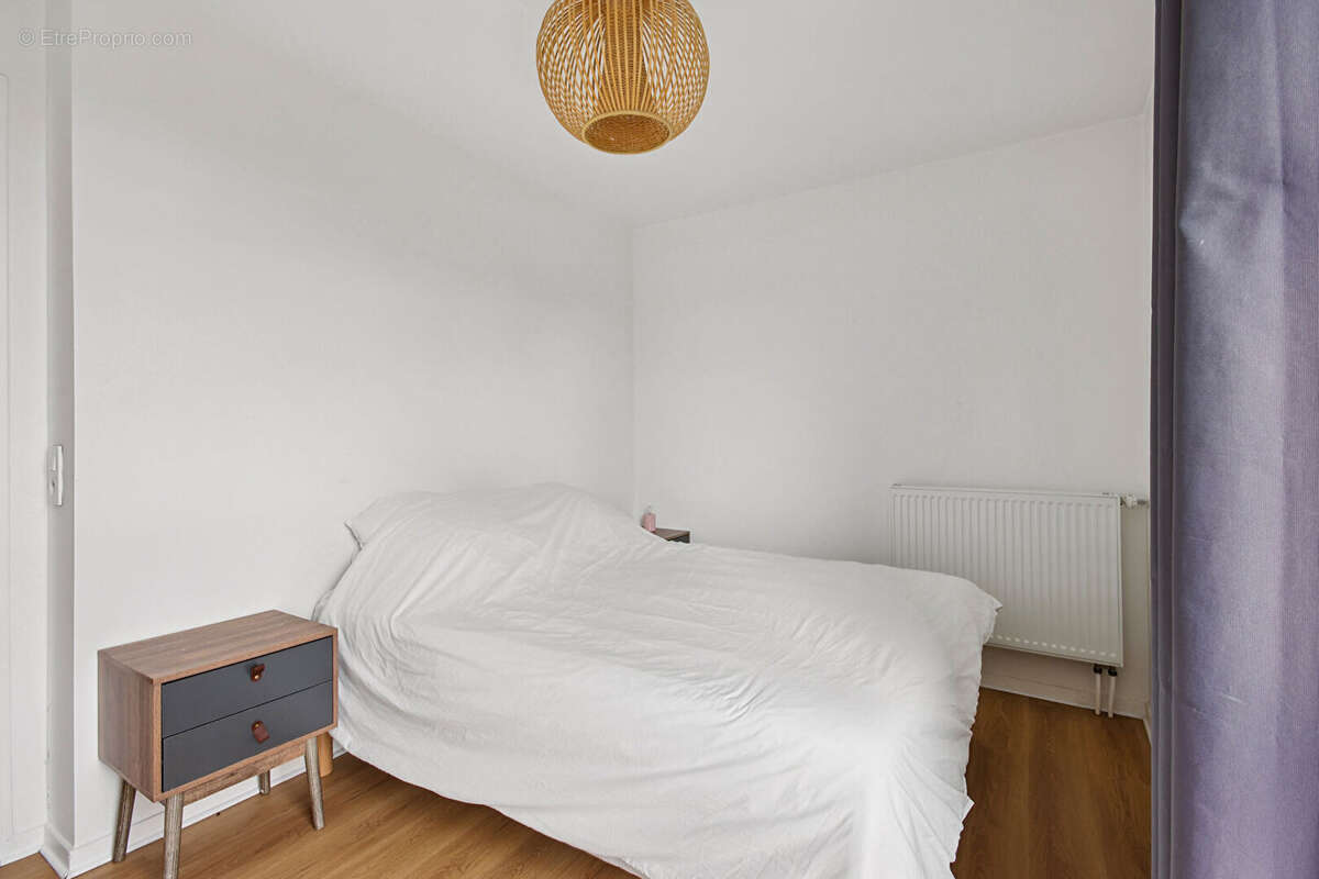 Appartement à NANTERRE