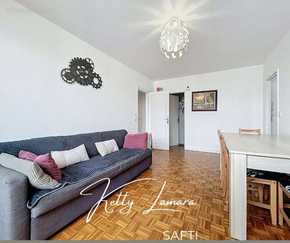Photo 2 - Appartement à FONTENAY-LE-FLEURY