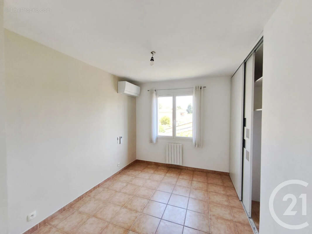Maison 115 m² à La Garde  - photo 10