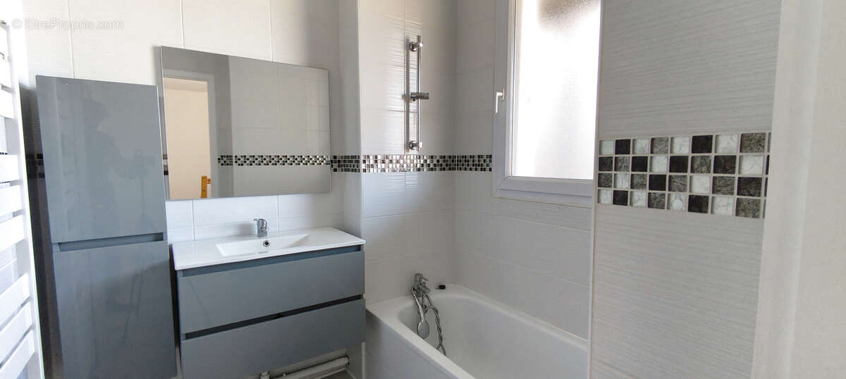 Appartement triplex à Bourg de Péage avec garage - photo 14
