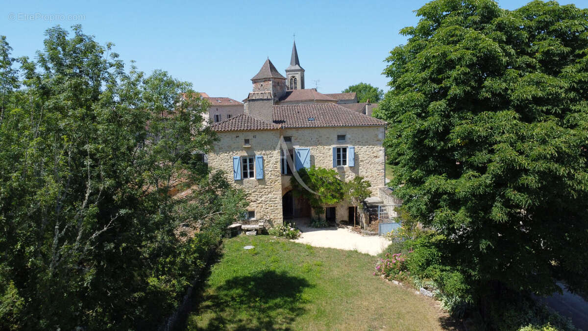 Maison à ALBAS