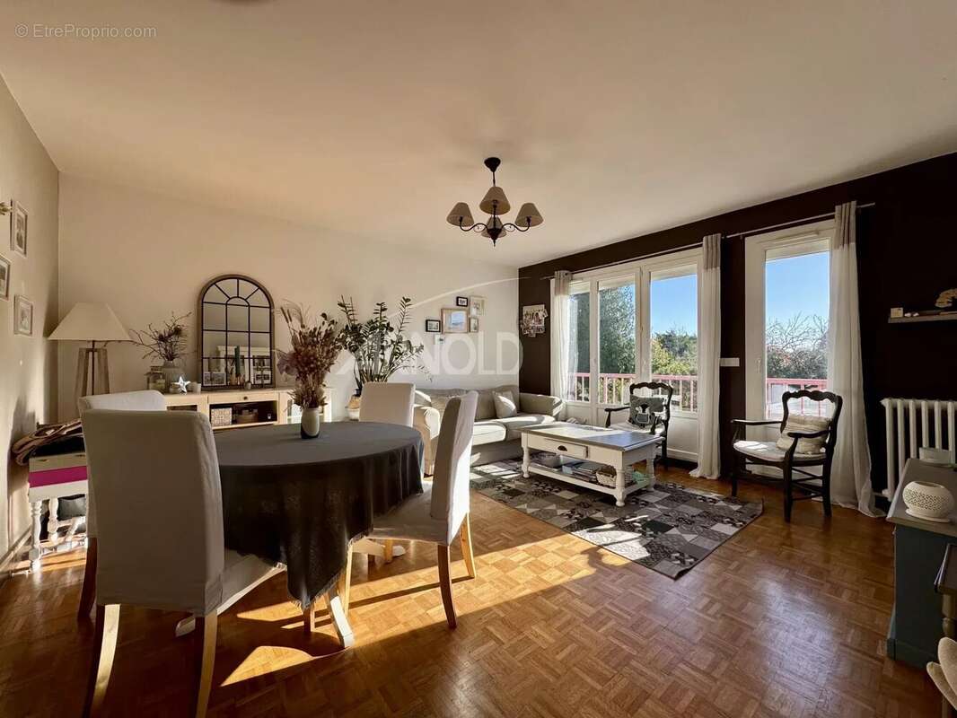 Appartement à NANTES