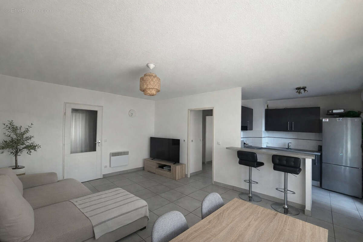 LE CRES (34) Appartement T3 64 m2 + Terrasse 15 m2 - photo 6