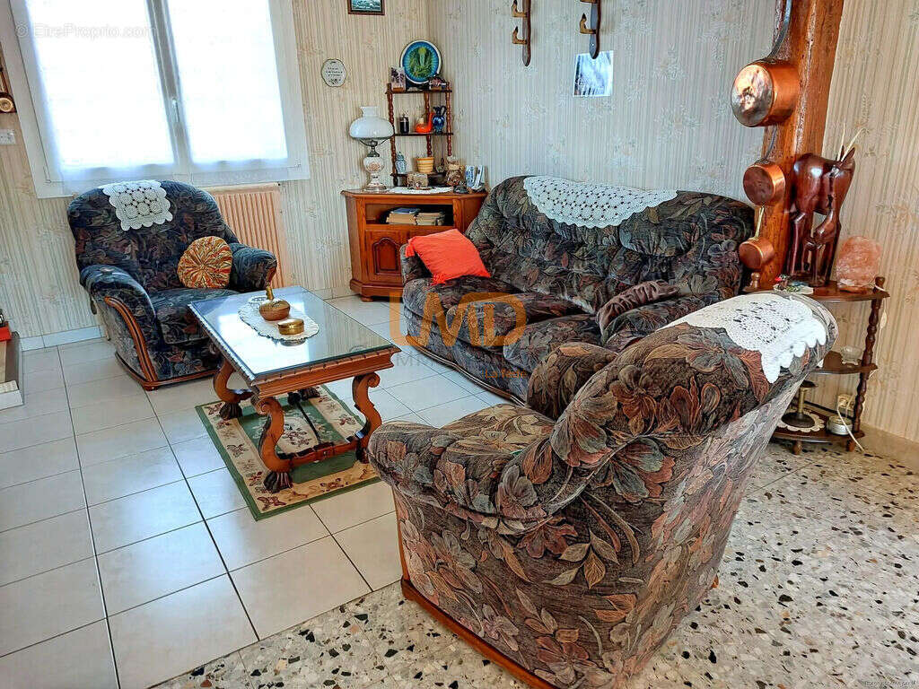 Maison à DONNEMARIE-DONTILLY