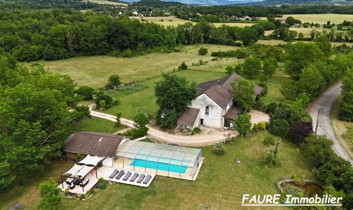 Maison à TREPT