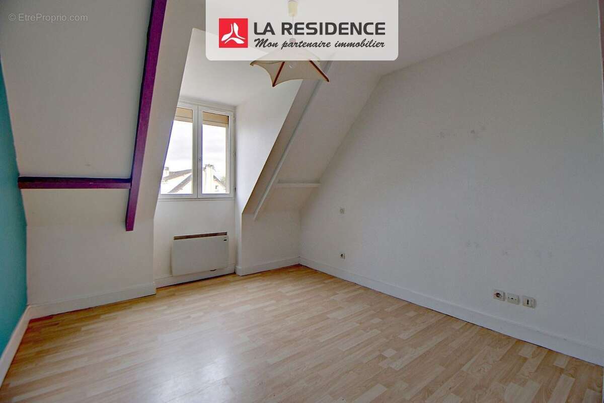 Maison à VERNEUIL-SUR-SEINE