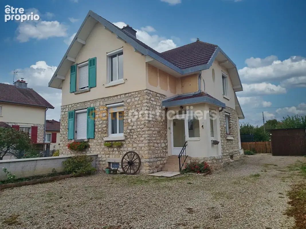 Maison mitoyenne de 3 chambres avec sous-sol et garage à Tavaux - photo 3