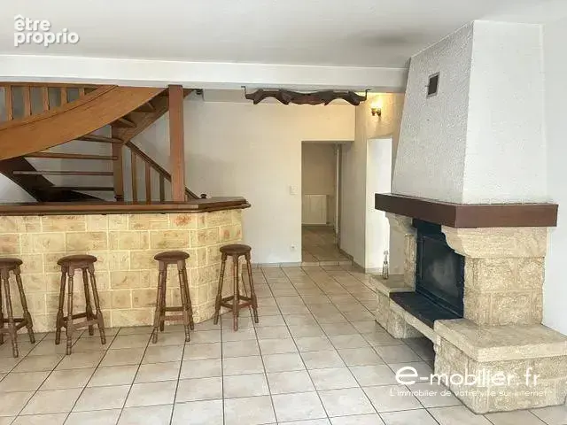 Maison 7 pièces 167 m² à vendre à Vivans (42310) - photo 2