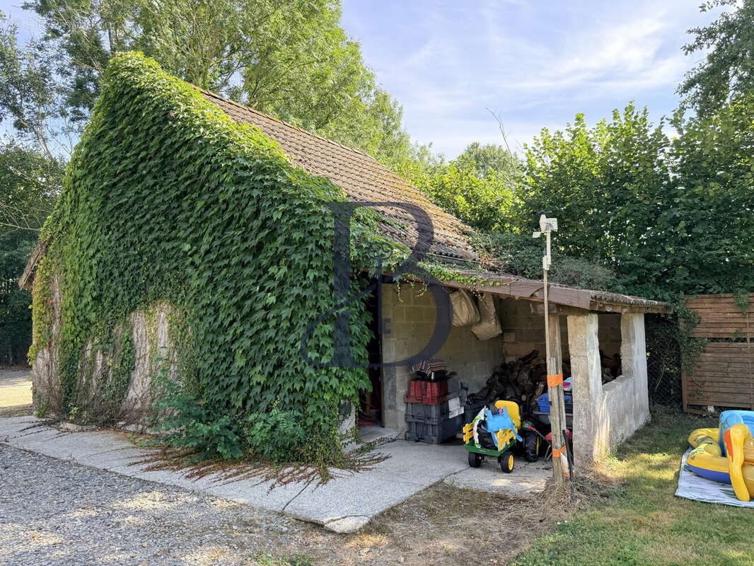 Maison 166 m² à Saint-Jean-Des-Champs  - photo 8