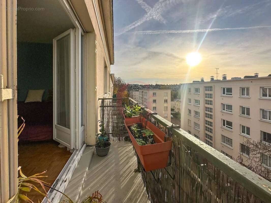 Appartement à BOURG-LA-REINE