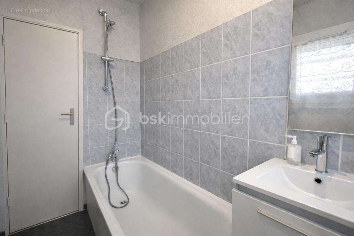 Appartement à EPINAY-SUR-SEINE