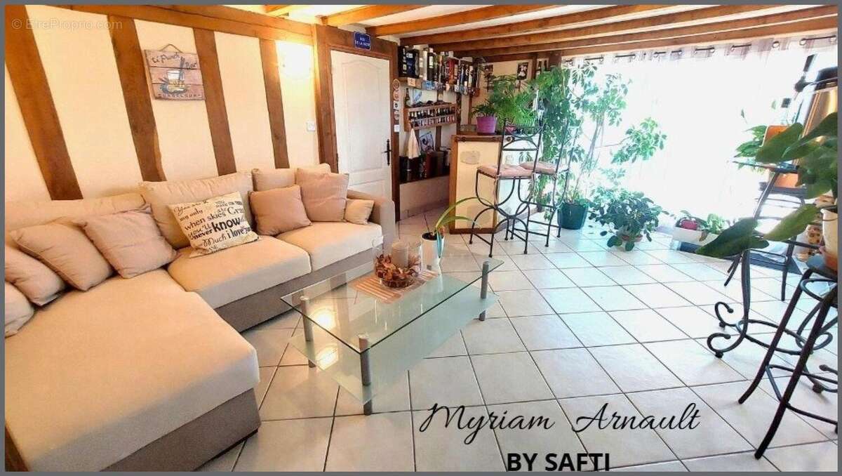 Photo 8 - Maison à SAINT-AGNANT-DE-VERSILLAT