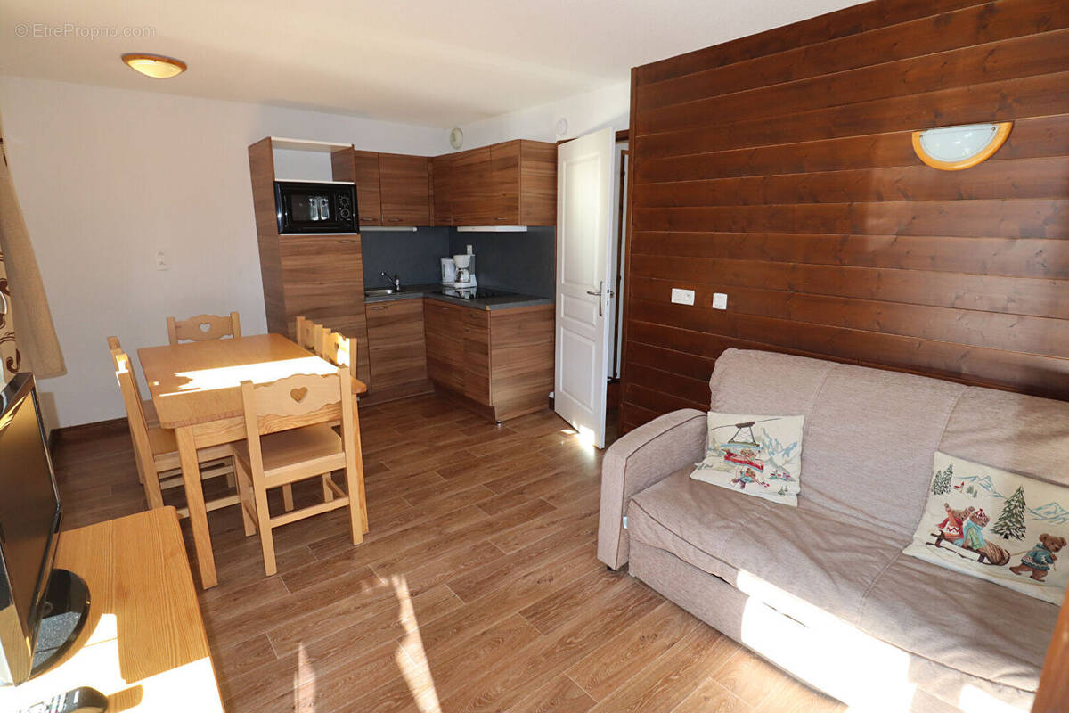 Appartement à HAUTELUCE