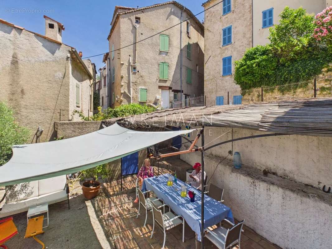 Maison à FAYENCE