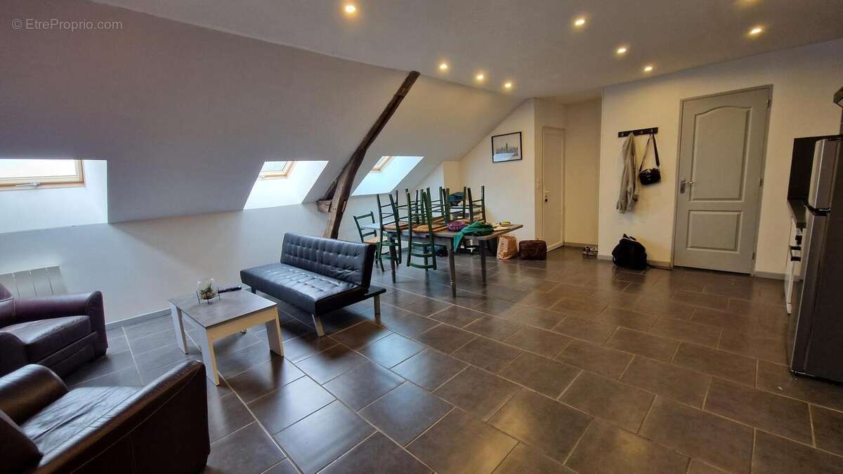 Photo 2 - Appartement à LA GUERCHE-SUR-L'AUBOIS