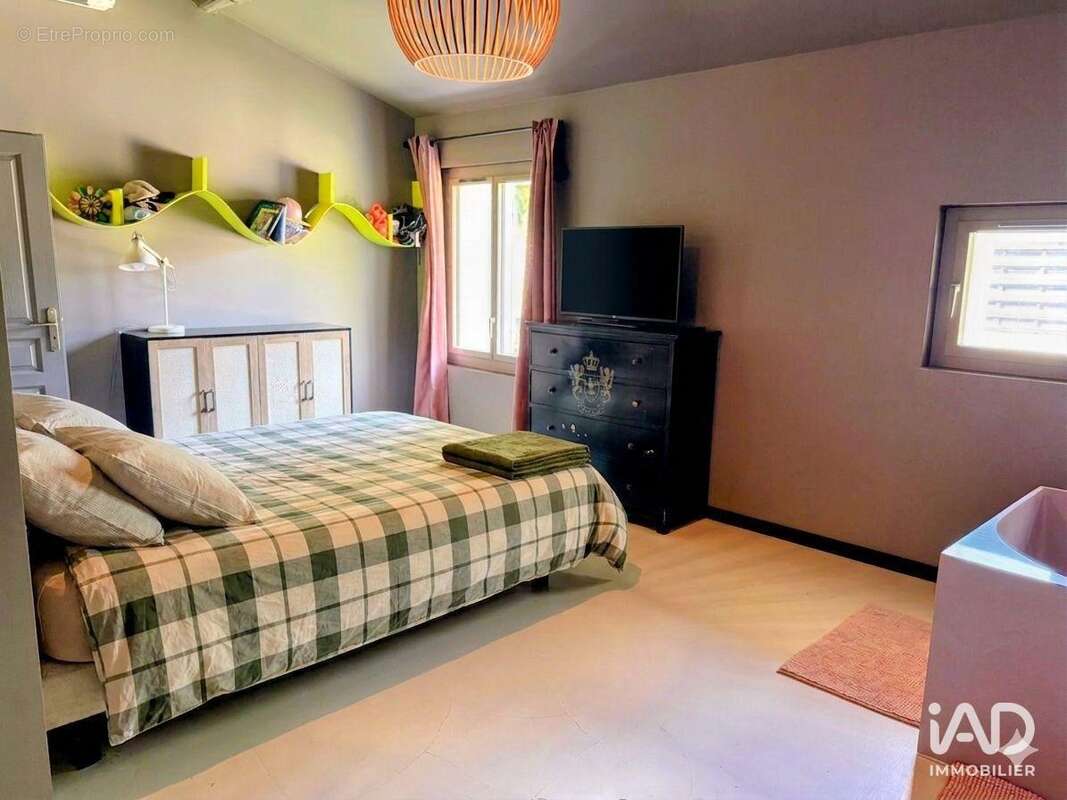 Photo 7 - Commerce à COUDOUX