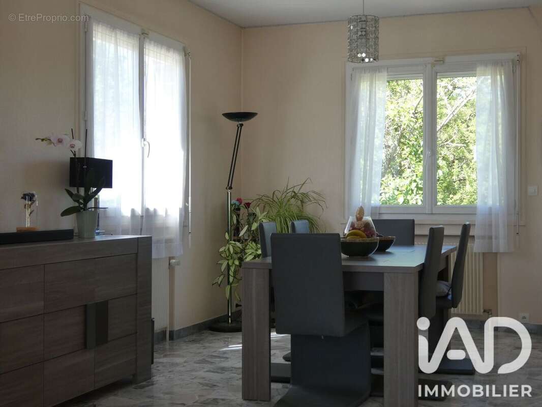 Photo 4 - Maison à MILLY-LA-FORET