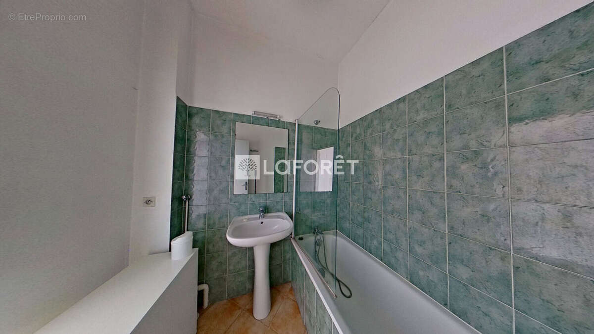 Appartement à LYON-8E