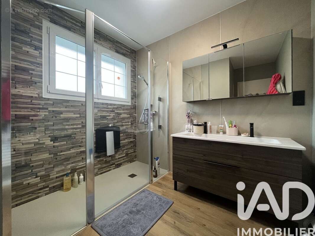 Photo 5 - Maison à MENOMBLET