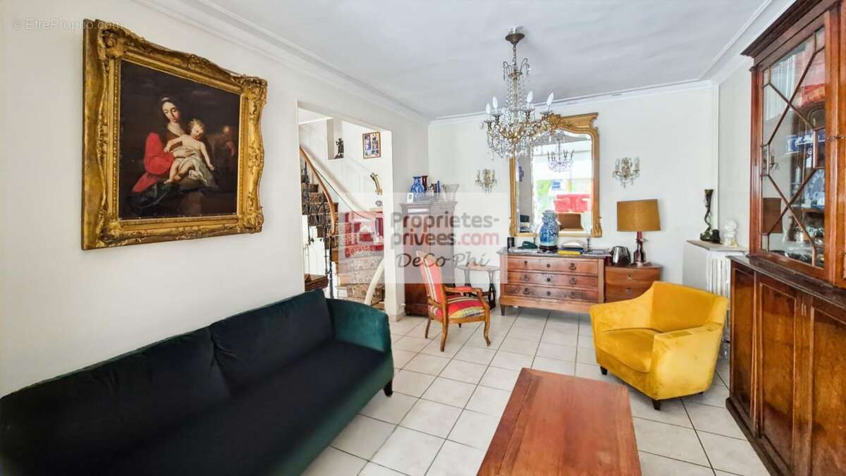 Maison 5 pièces - véranda orientée sud - Ville d'Avray - photo 13