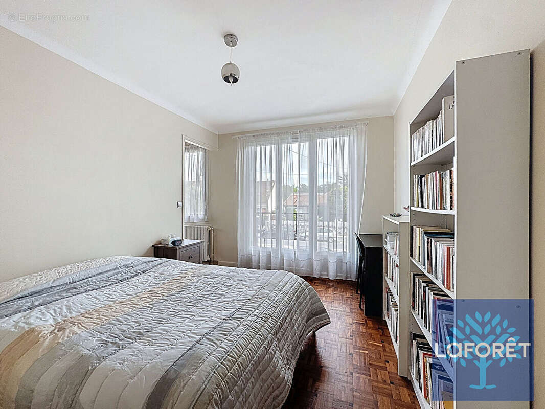 Maison à NEUILLY-SUR-MARNE