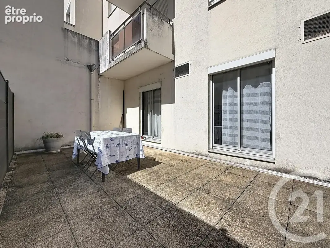 Appartement 44 m² à Reims  - photo 11