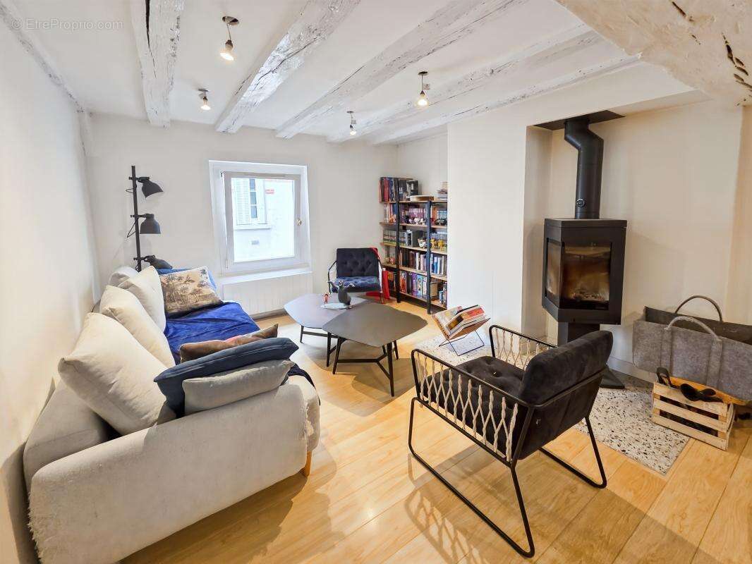  Duplex de charme au cœur d’Orléans avec chambre climatisée idéale en cas de canicule - photo 2
