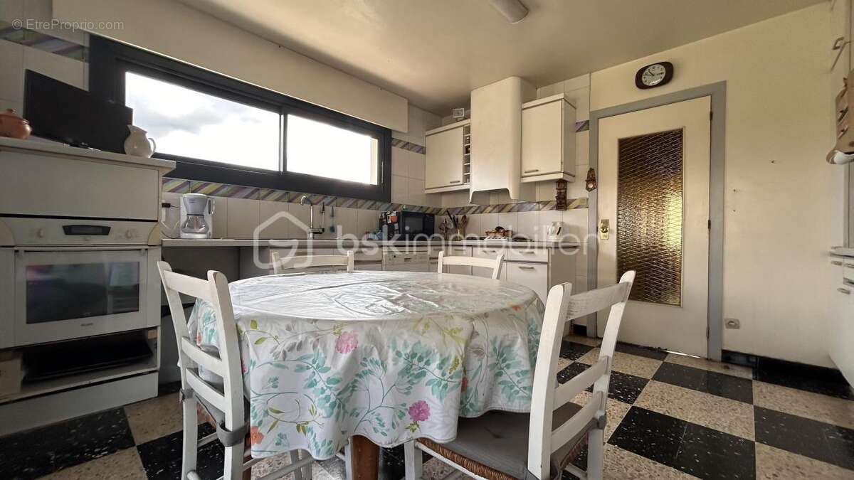 Maison à ECHIROLLES