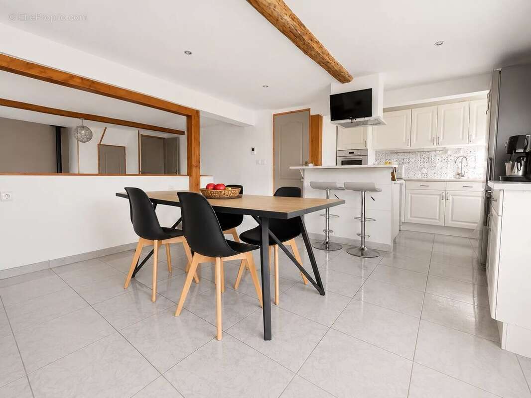Maison 70 m² à Flixecourt  - photo 2