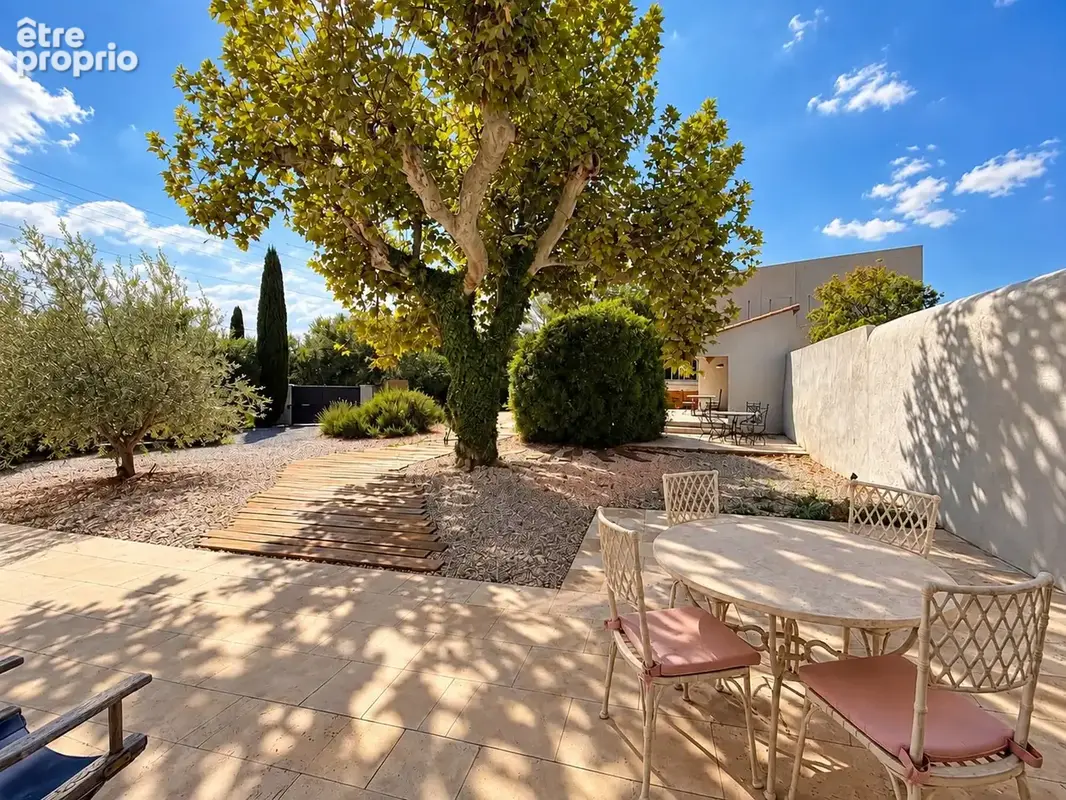Bastide ancienne entièrement rénovée 170m2 sur 900m2 de terrain - photo 23
