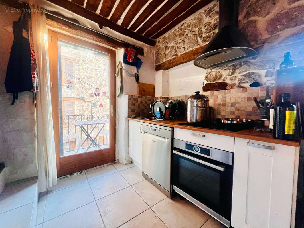 Maison individuelle 3 pièces de charme atypique avec cave sur Villeneuve loubet - photo 4