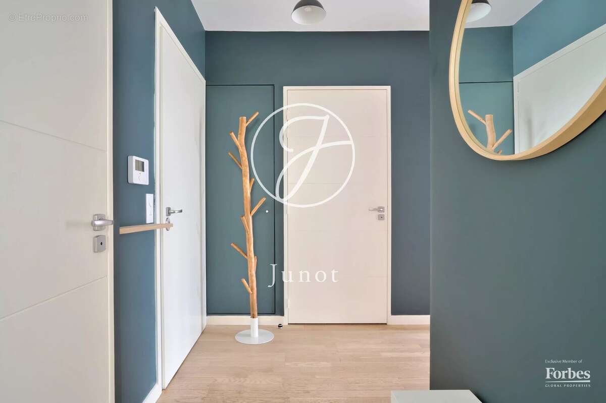 Appartement à GARCHES