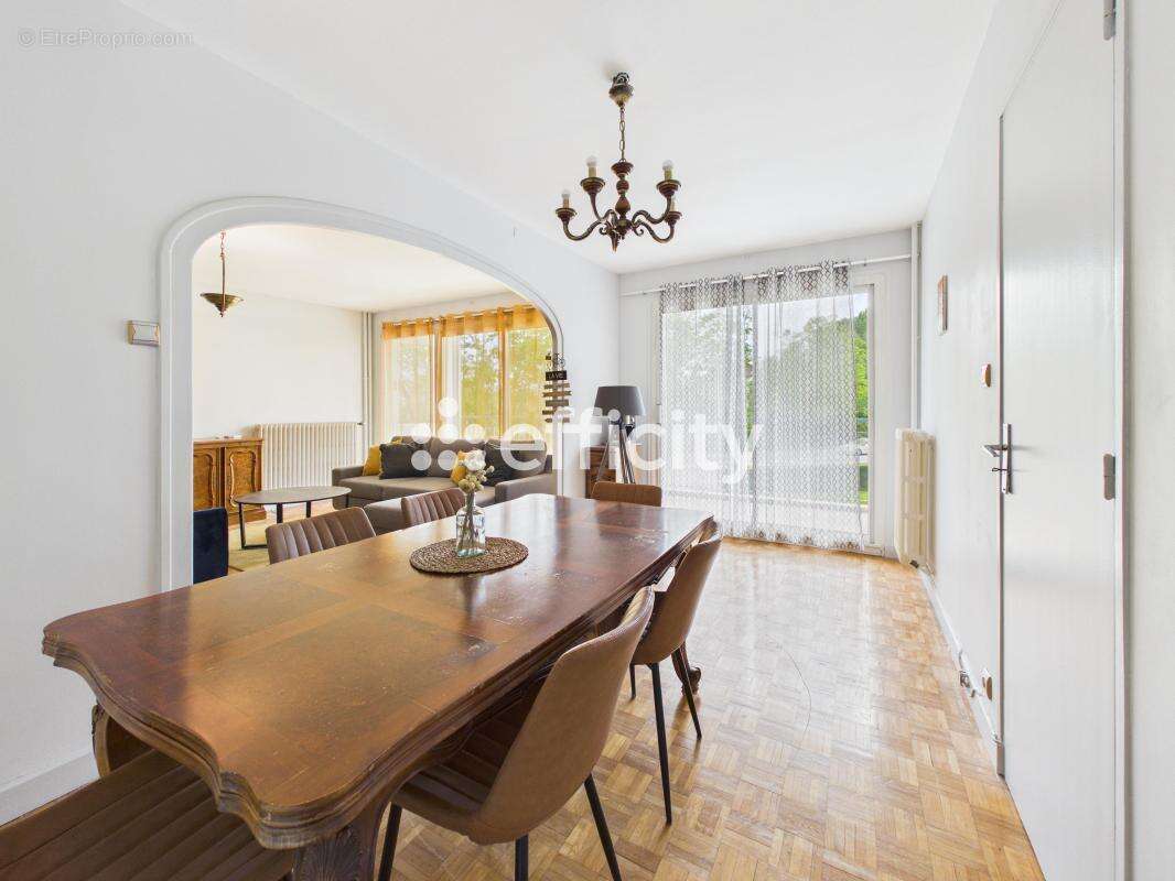 Appartement à BOURG-EN-BRESSE