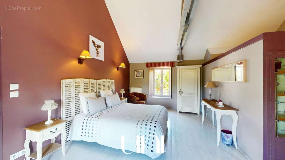 Maison à FONTAINE-HENRY