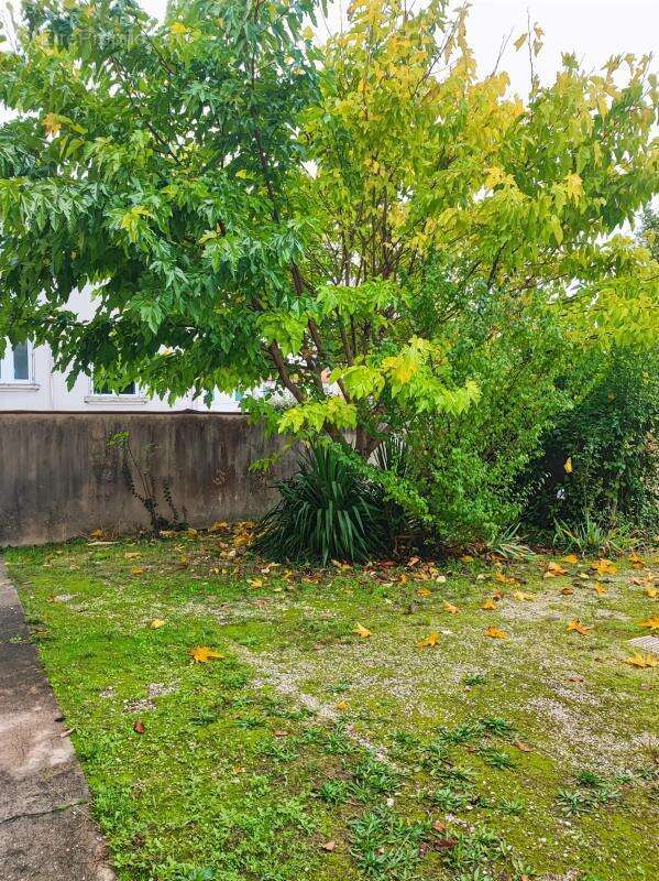 Maison à SAINT-ASTIER