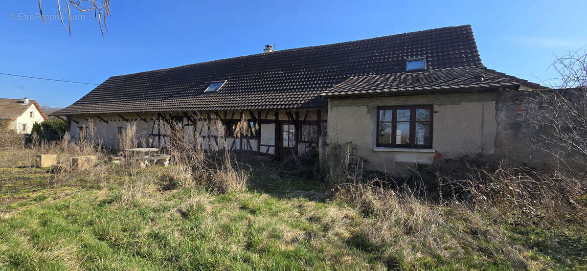 Maison à SAINT-CHRISTOPHE-EN-BRESSE