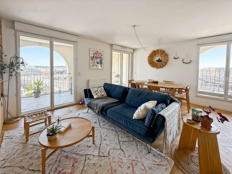 Appartement à BORDEAUX