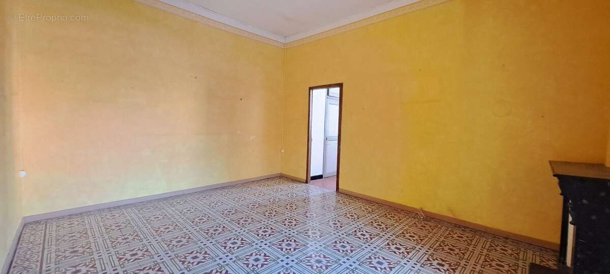 Maison à BESSAN