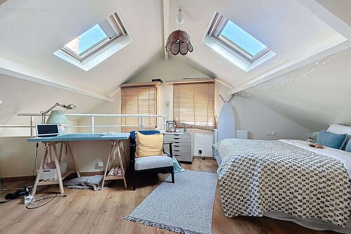 Appartement à CHAVILLE